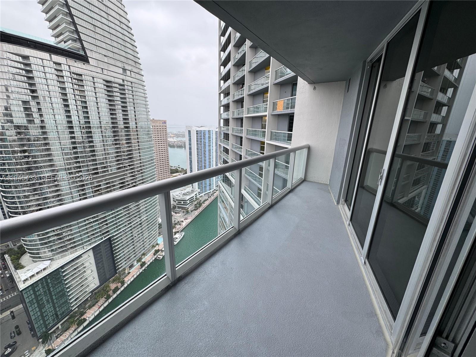 475 Brickell Ave #4512, Miami FL 33131
