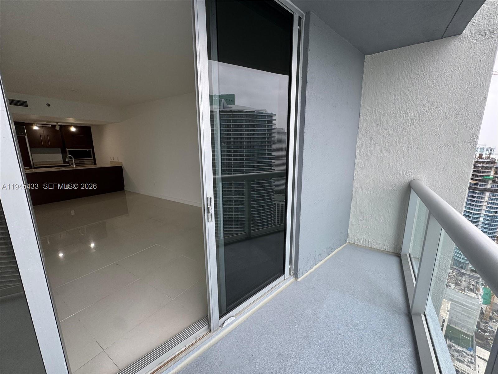475 Brickell Ave #4512, Miami FL 33131
