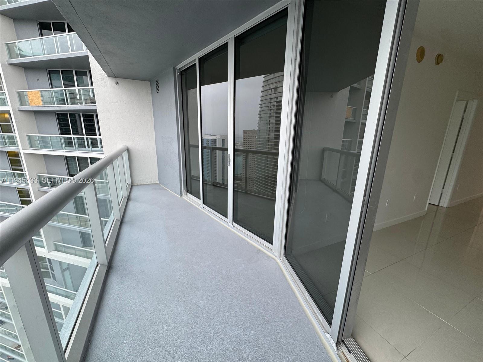 475 Brickell Ave #4512, Miami FL 33131