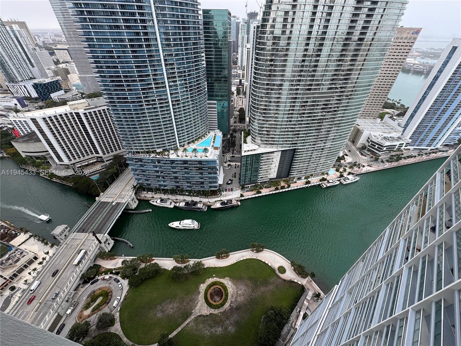 475 Brickell Ave #4512, Miami FL 33131