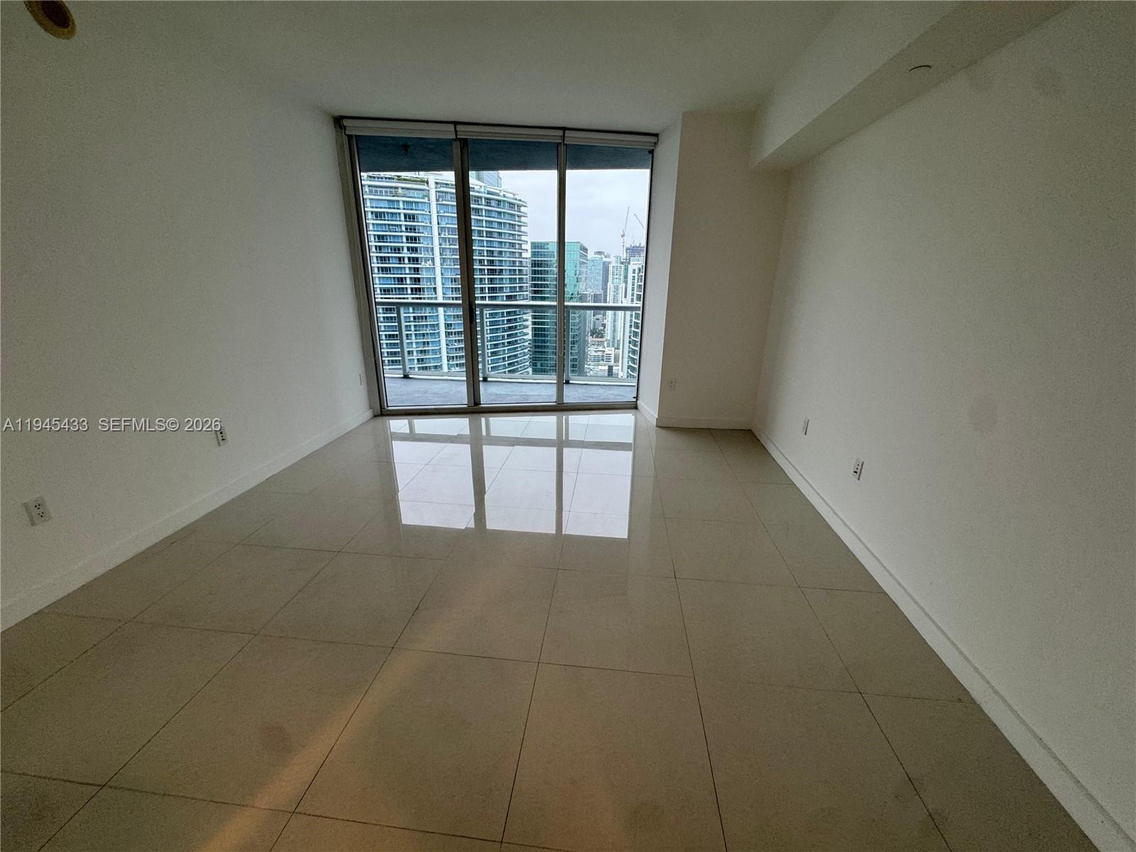 475 Brickell Ave #4512, Miami FL 33131