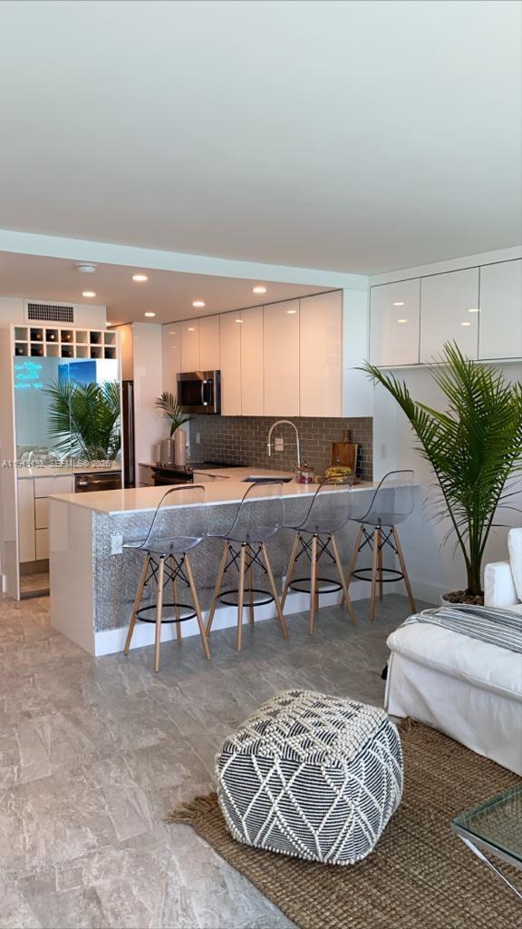 1000 West Ave #1419, Miami Beach FL 33139