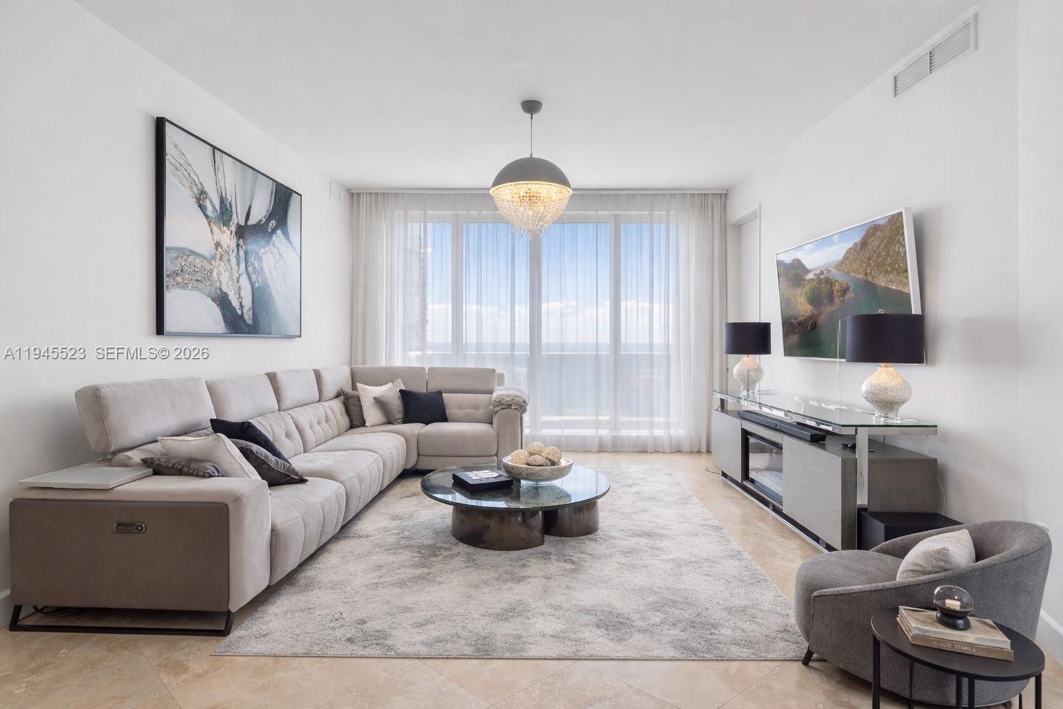 18201 Collins Ave #4404, Sunny Isles Beach FL 33160