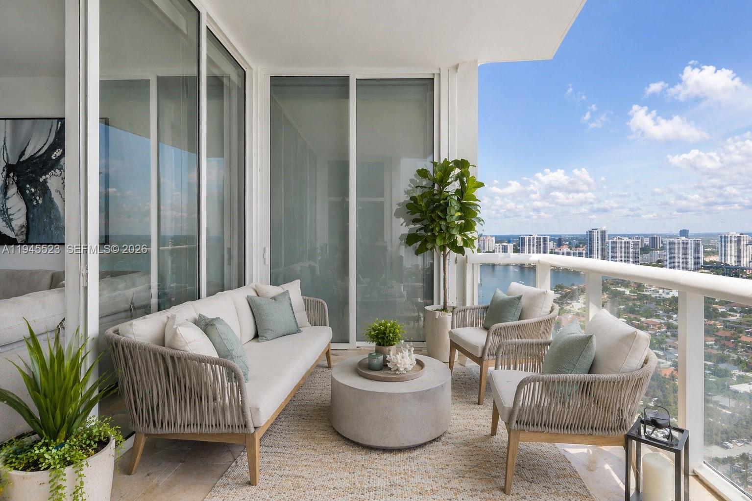 18201 Collins Ave #4404, Sunny Isles Beach FL 33160