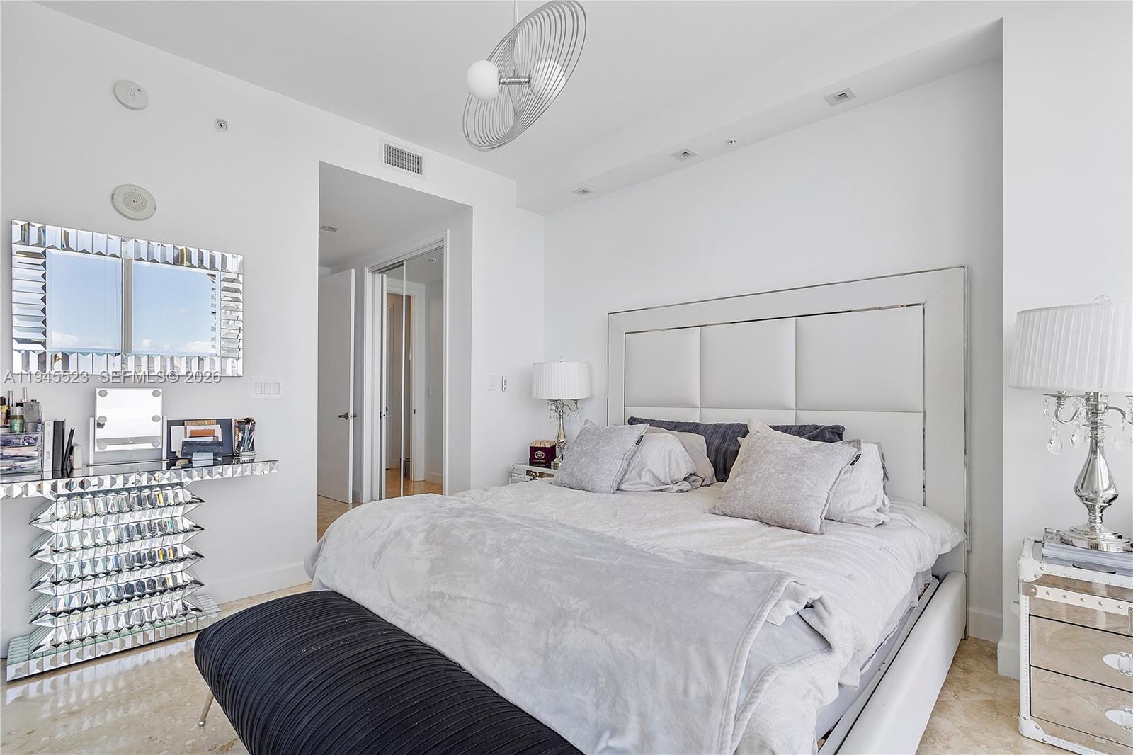 18201 Collins Ave #4404, Sunny Isles Beach FL 33160