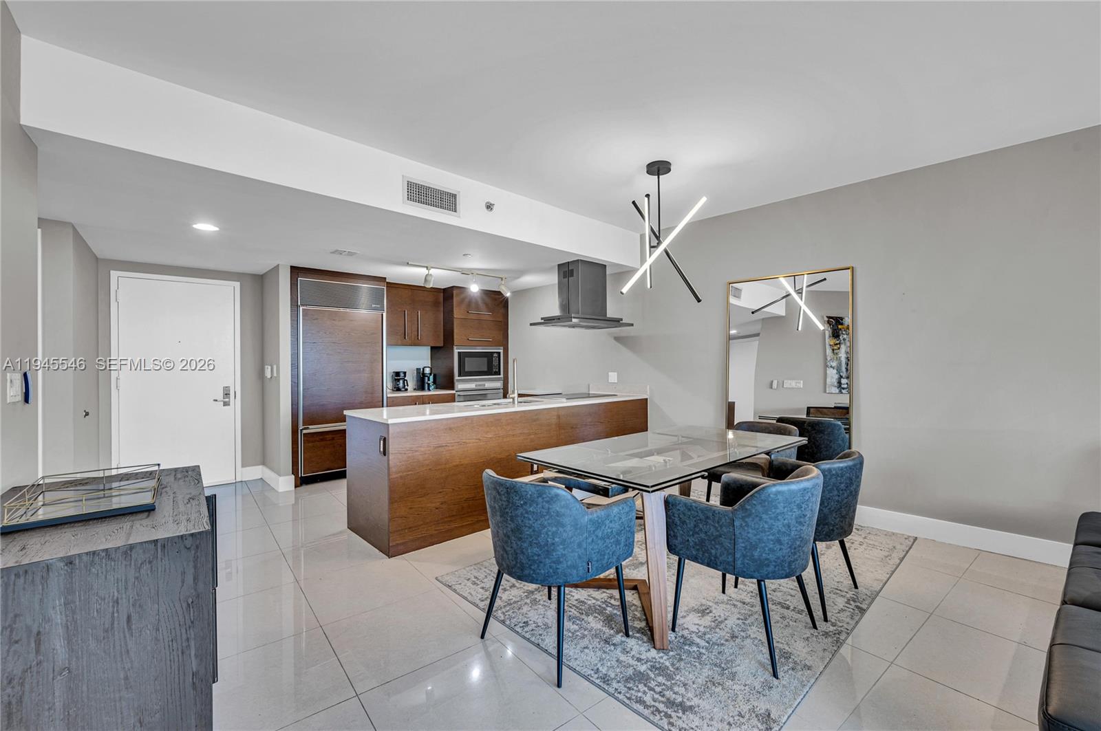 465 Brickell Ave #417, Miami FL 33131