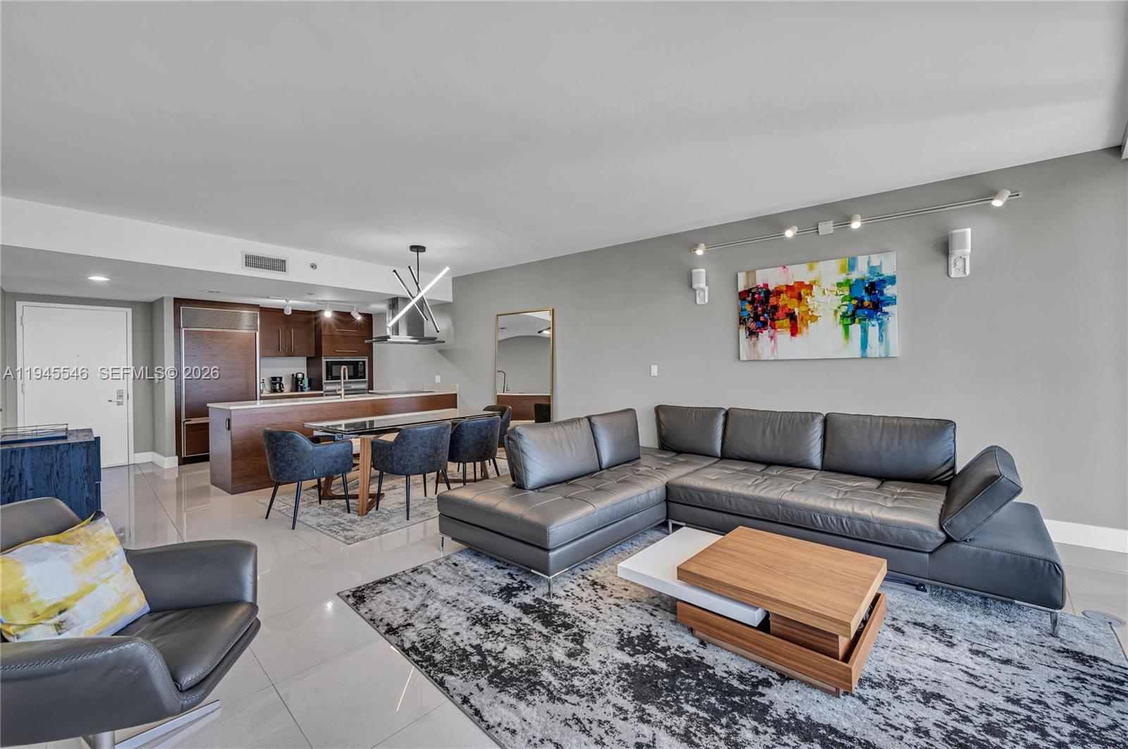 465 Brickell Ave #417, Miami FL 33131