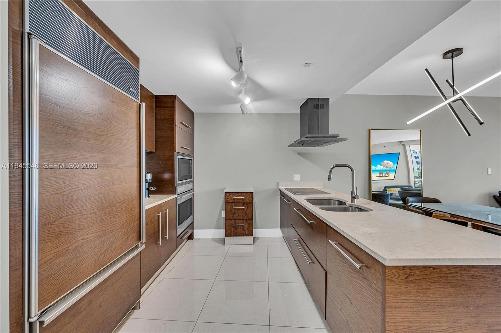 465 Brickell Ave #417, Miami FL 33131