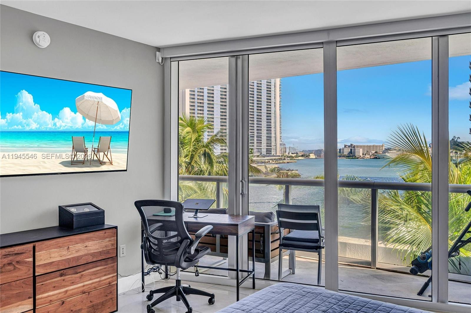 465 Brickell Ave #417, Miami FL 33131