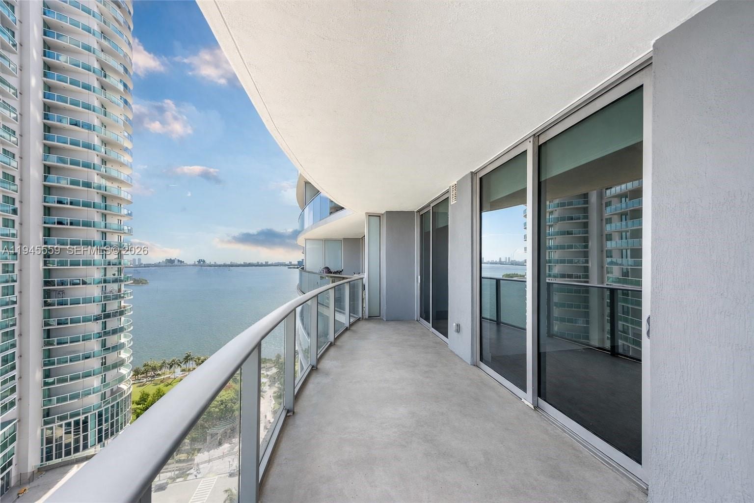 488 NE 18th St #1503, Miami FL 33132