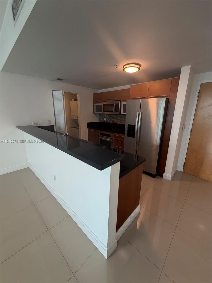 244 Biscayne Blvd #1210, Miami FL 33132