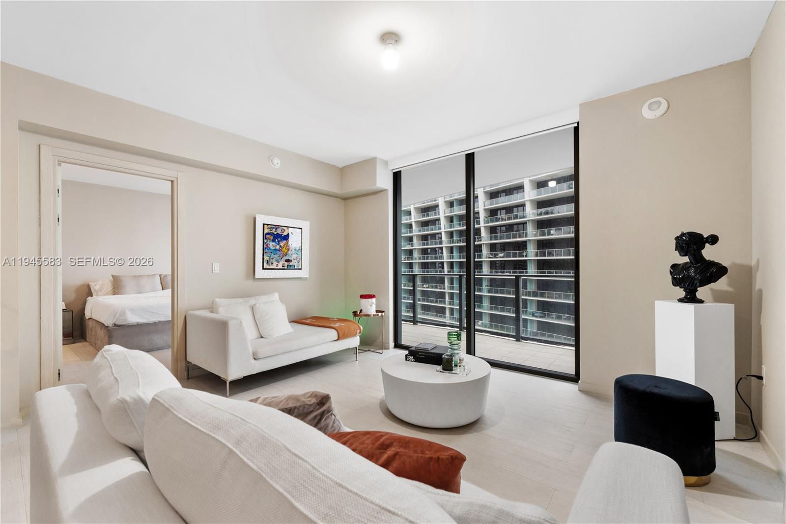 1000 Brickell Plz #4103, Miami FL 33131