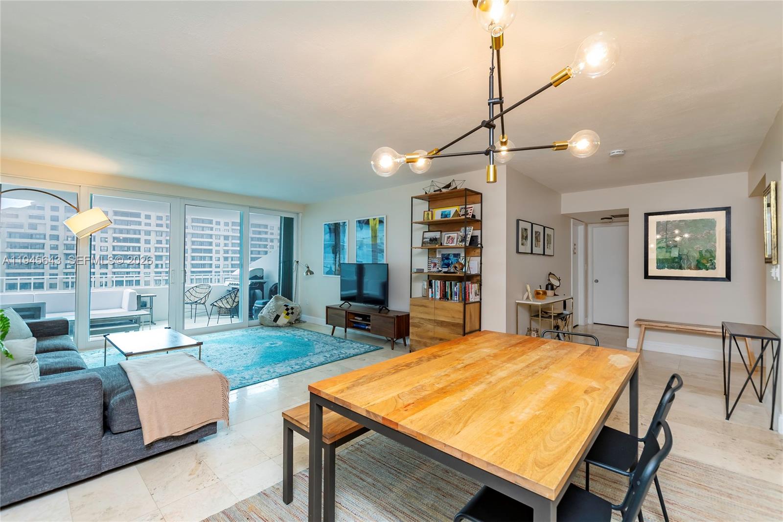 199 Ocean Lane Dr #807, Key Biscayne FL 33149