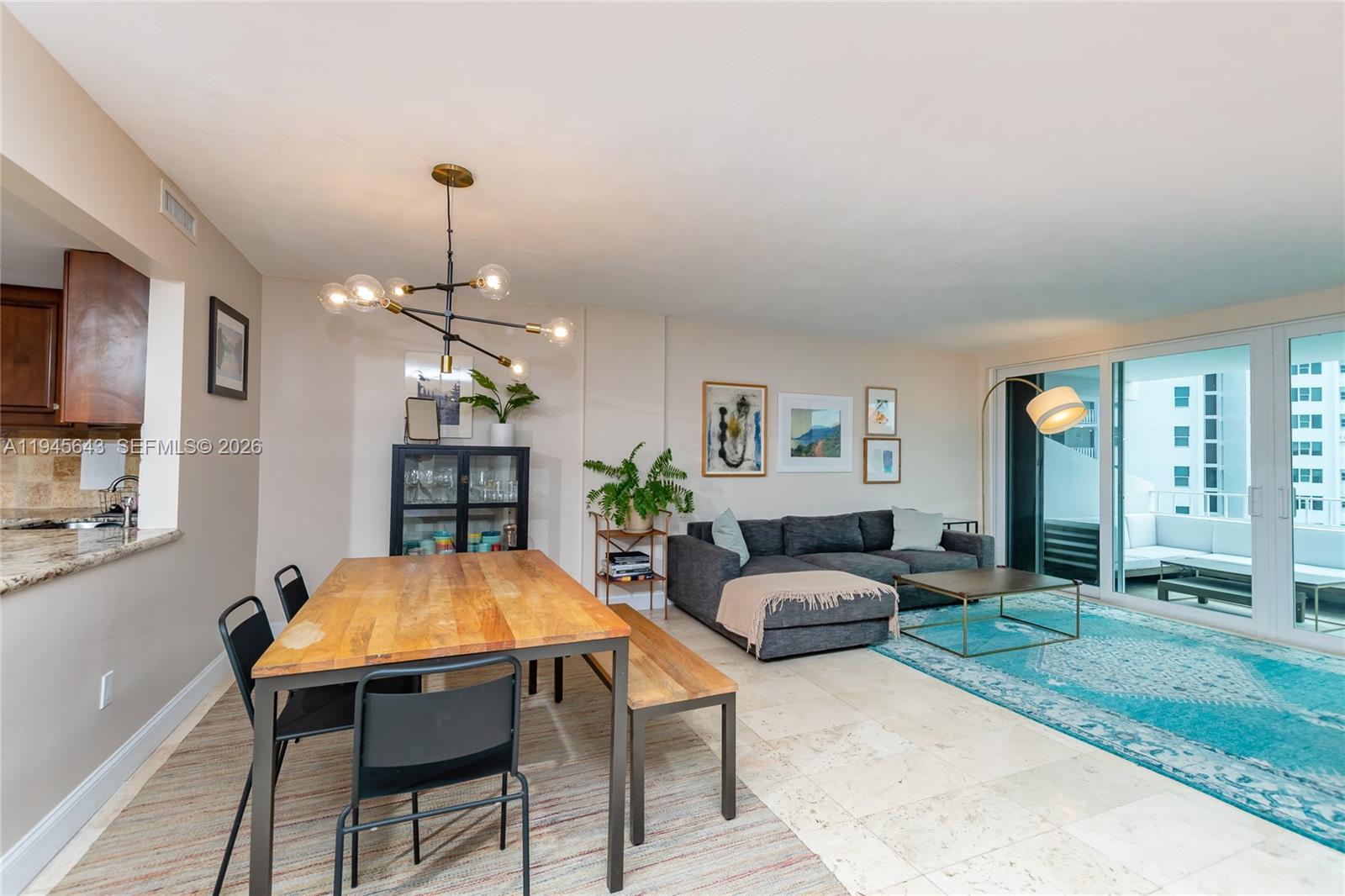 199 Ocean Lane Dr #807, Key Biscayne FL 33149