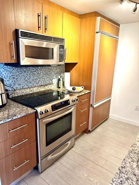10275 Collins Ave #1520, Bal Harbour FL 33154