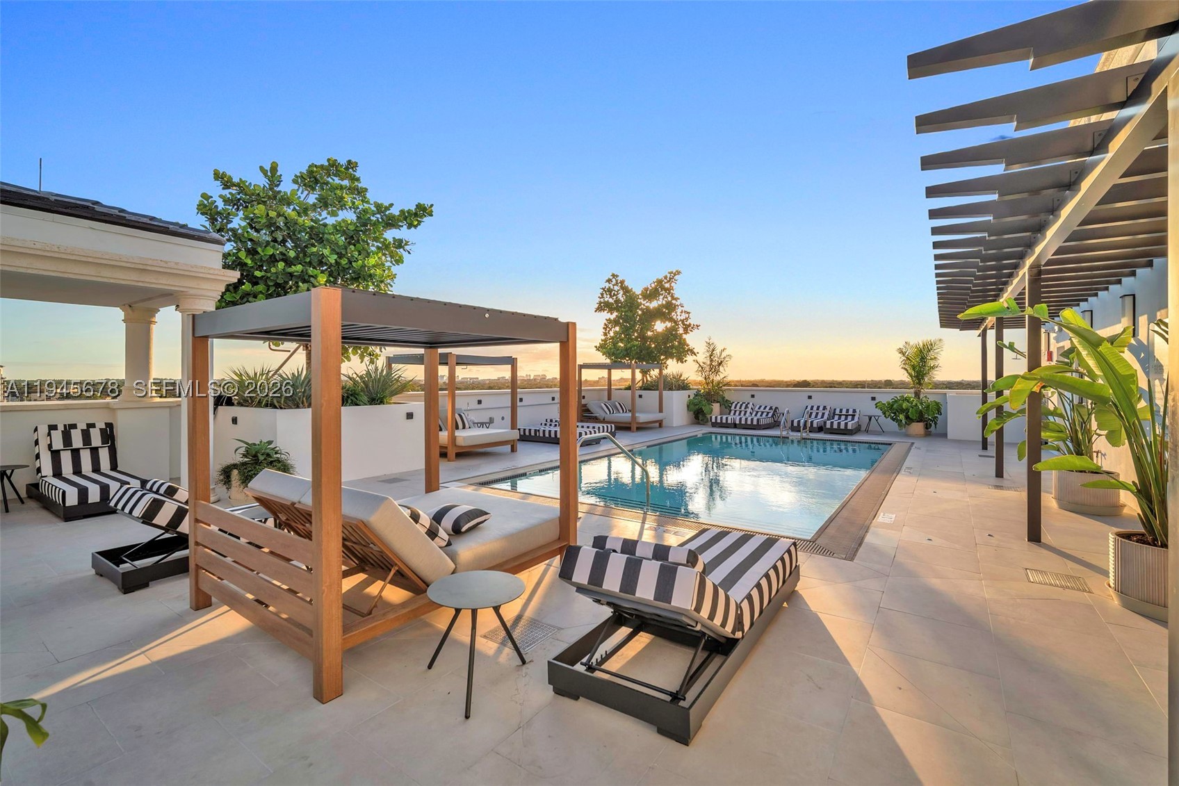 4220 Laguna St #505, Coral Gables FL 33146