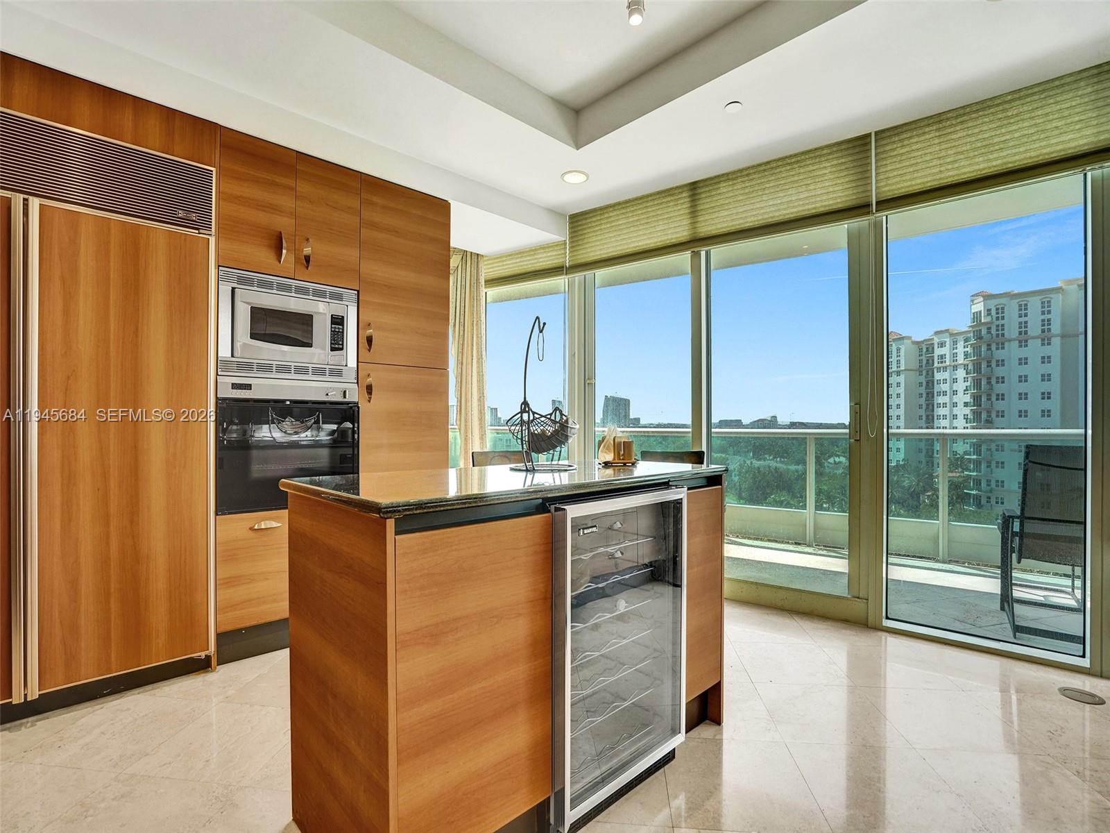 19955 NE 38th Ct #901, Aventura FL 33180