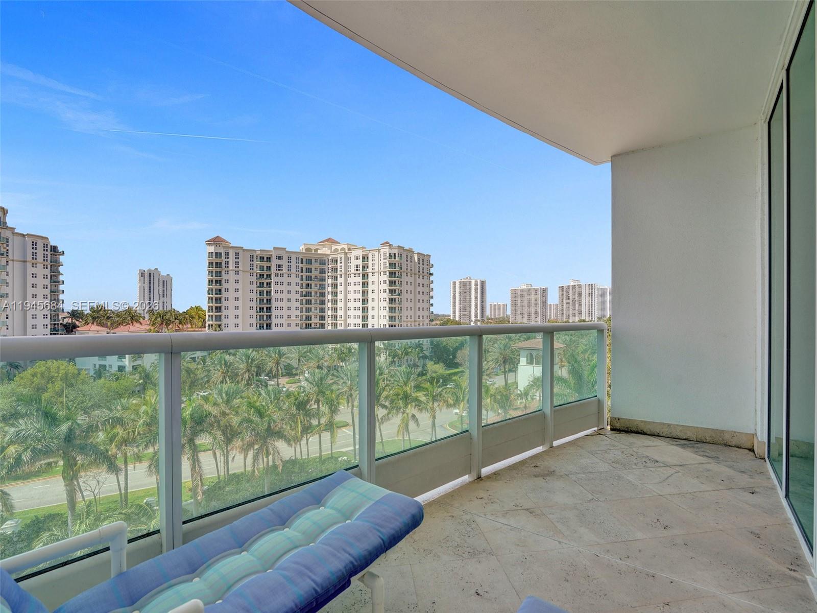 19955 NE 38th Ct #901, Aventura FL 33180