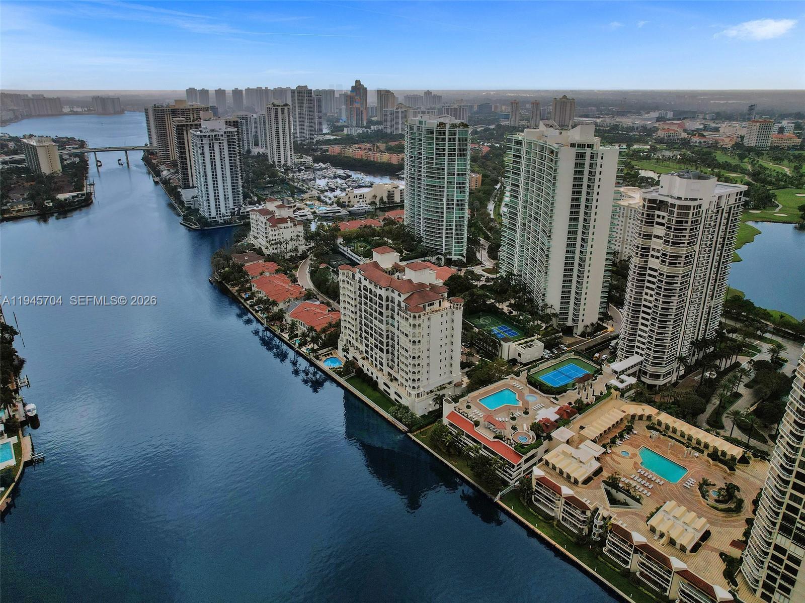 19955 NE 38th Ct #901, Aventura FL 33180