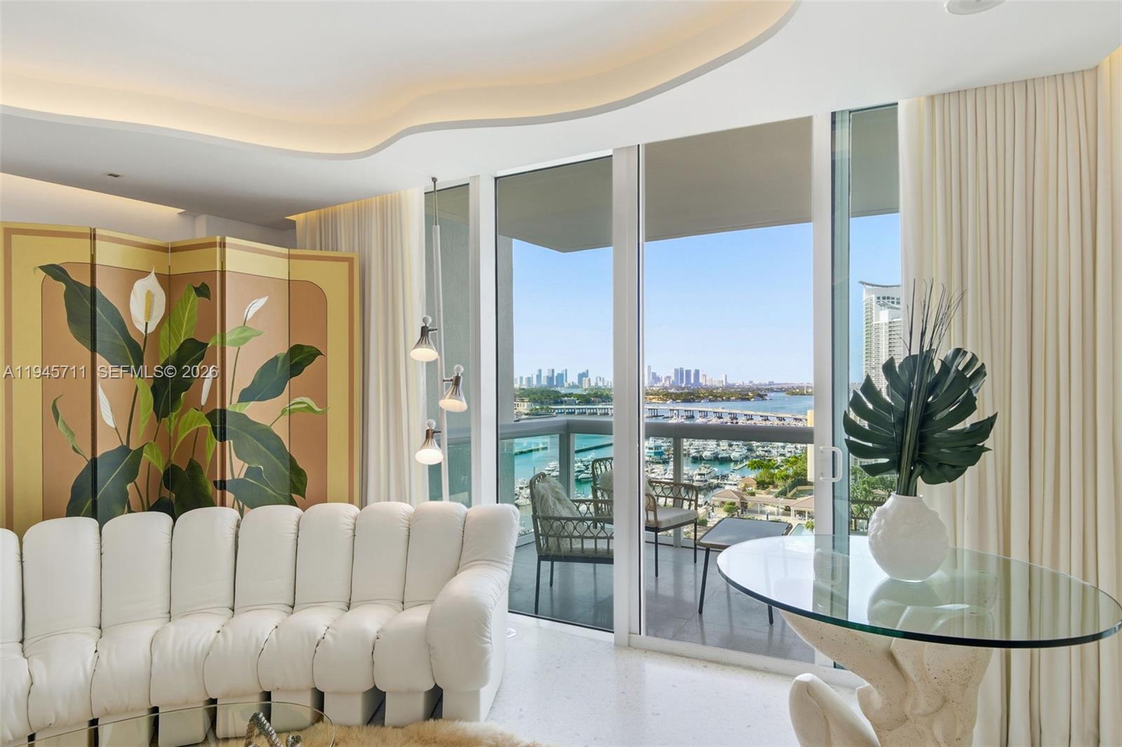 1000 S Pointe Dr #1606, Miami Beach FL 33139