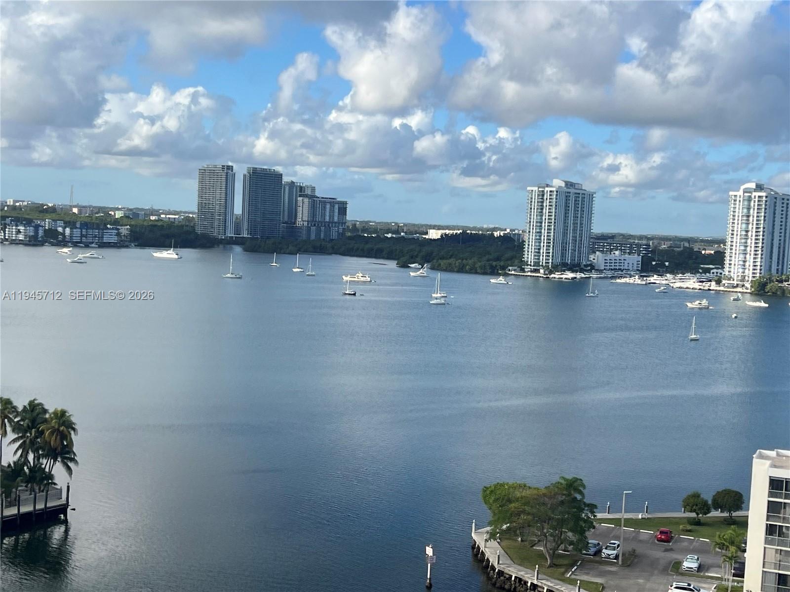 1000 Island Blvd #1611, Aventura FL 33160