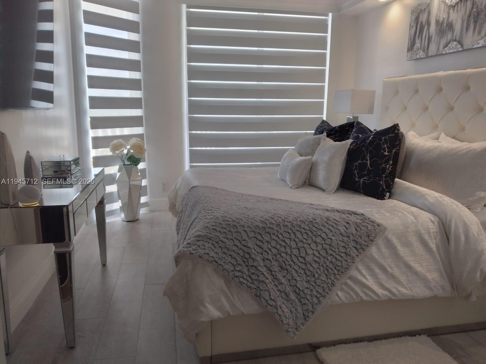 1000 Island Blvd #1611, Aventura FL 33160