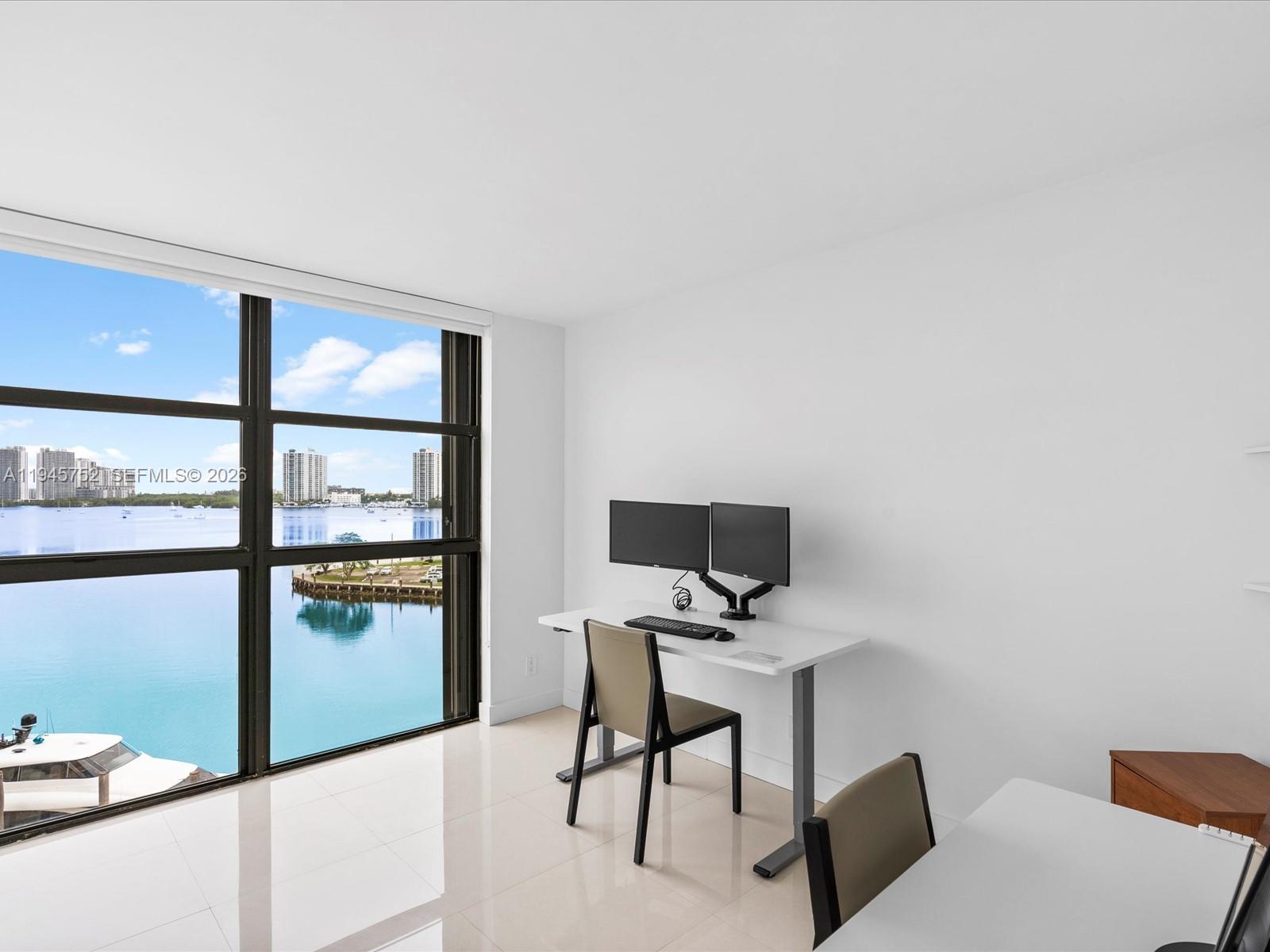 1000 W Island Blvd #612, Aventura FL 33160