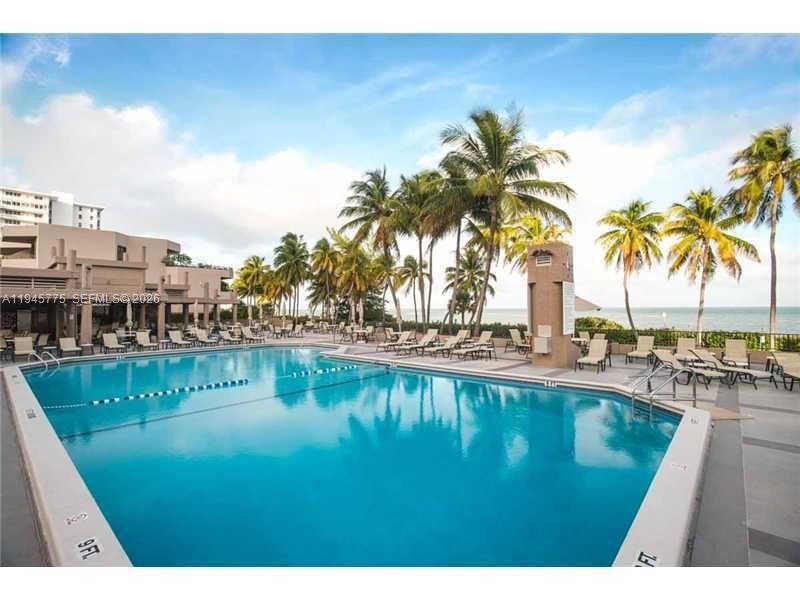 251 Crandon Blvd #309, Key Biscayne FL 33149