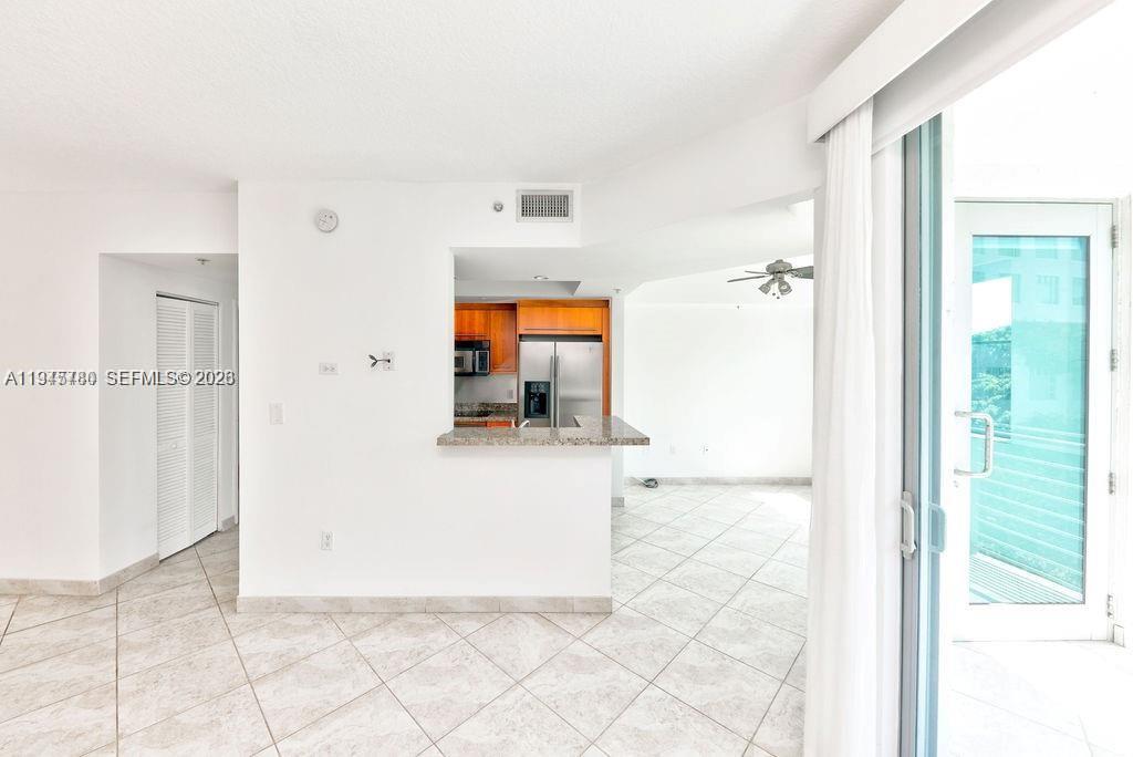 110 Washington Ave #2405, Miami Beach FL 33139