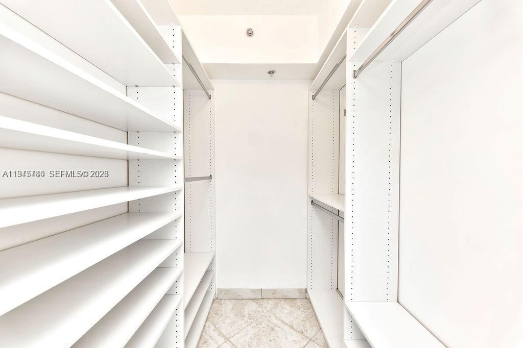 110 Washington Ave #2405, Miami Beach FL 33139