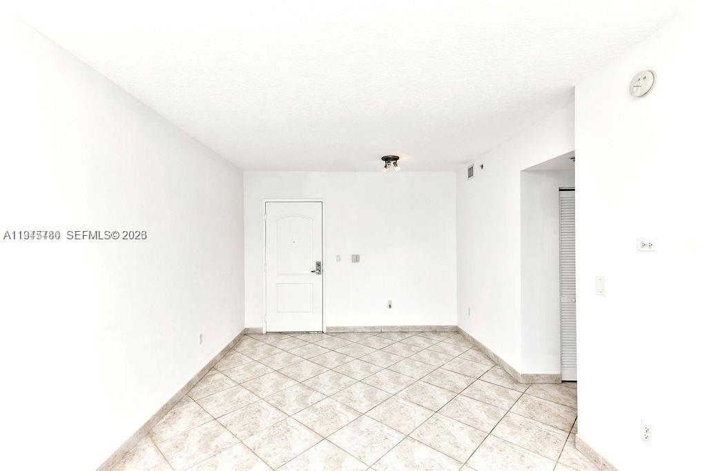 110 Washington Ave #2405, Miami Beach FL 33139