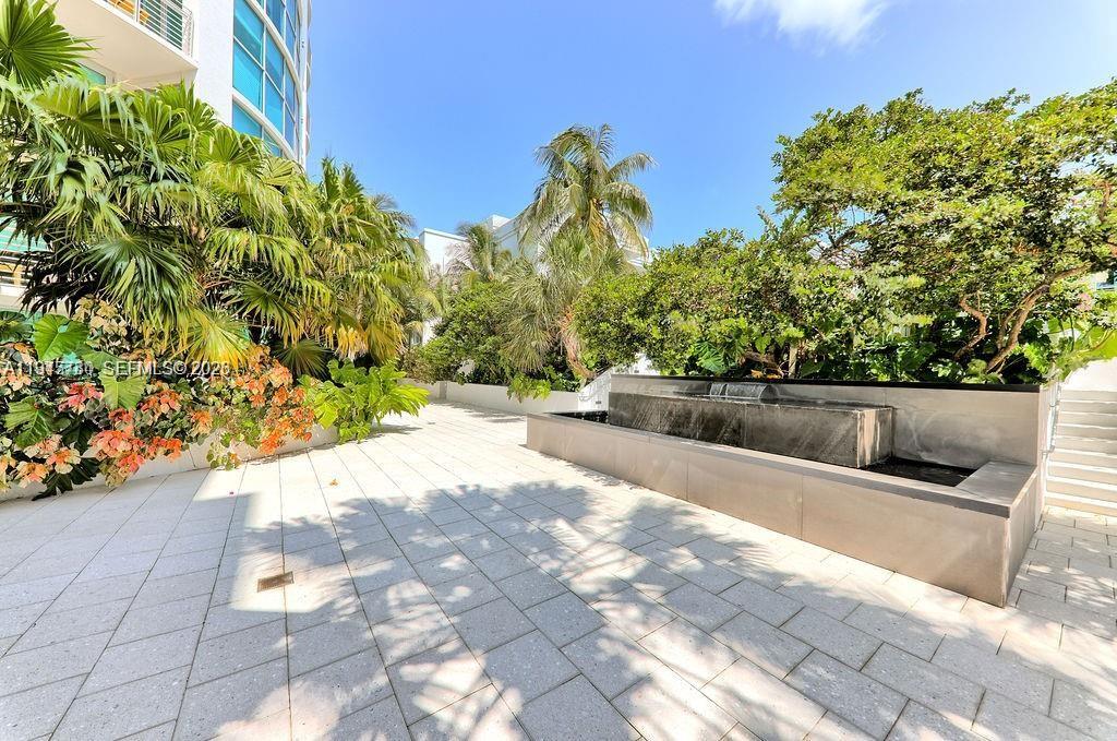 110 Washington Ave #2405, Miami Beach FL 33139