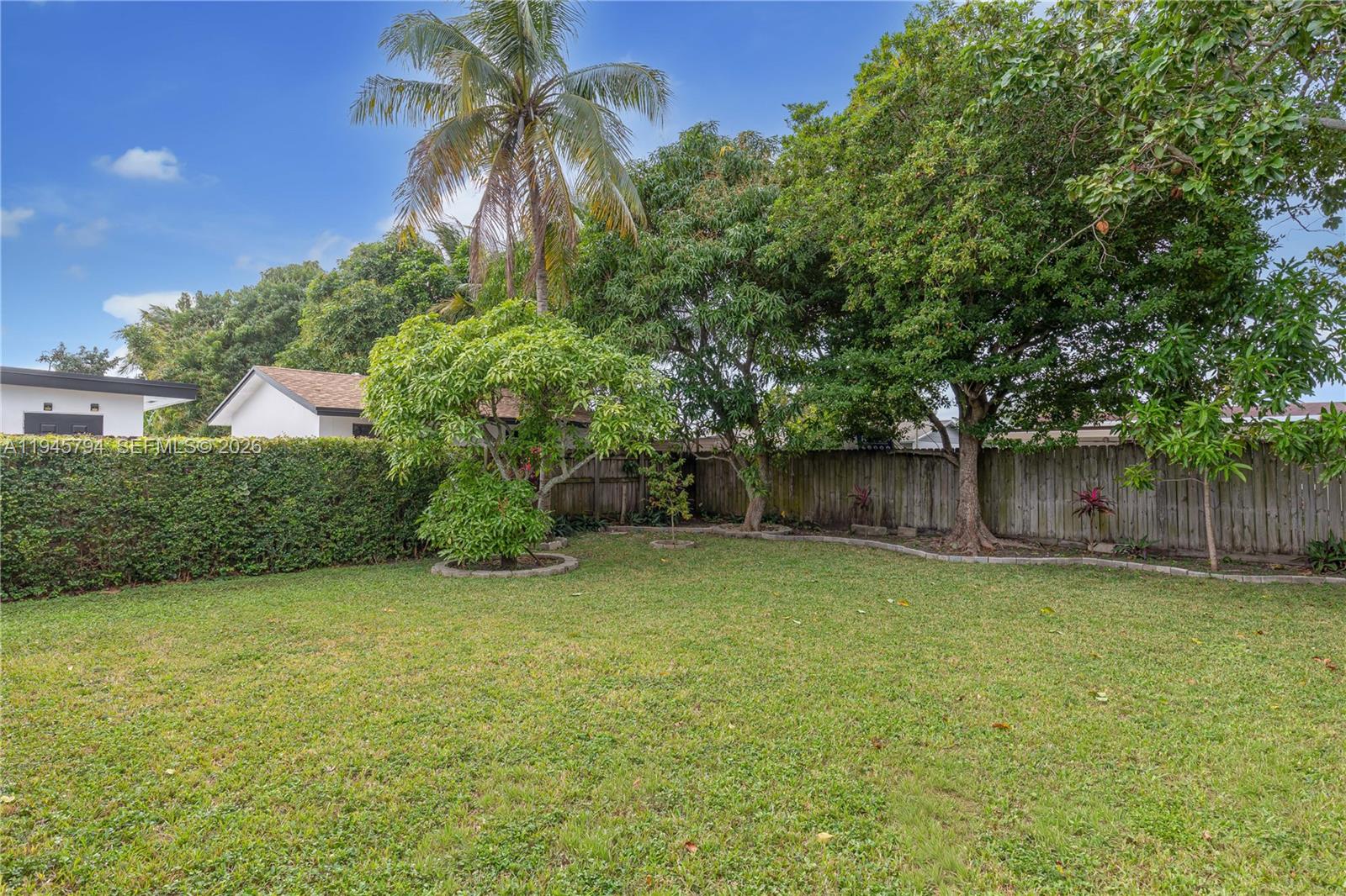 15244 SW 108th Ct, Miami FL 33157