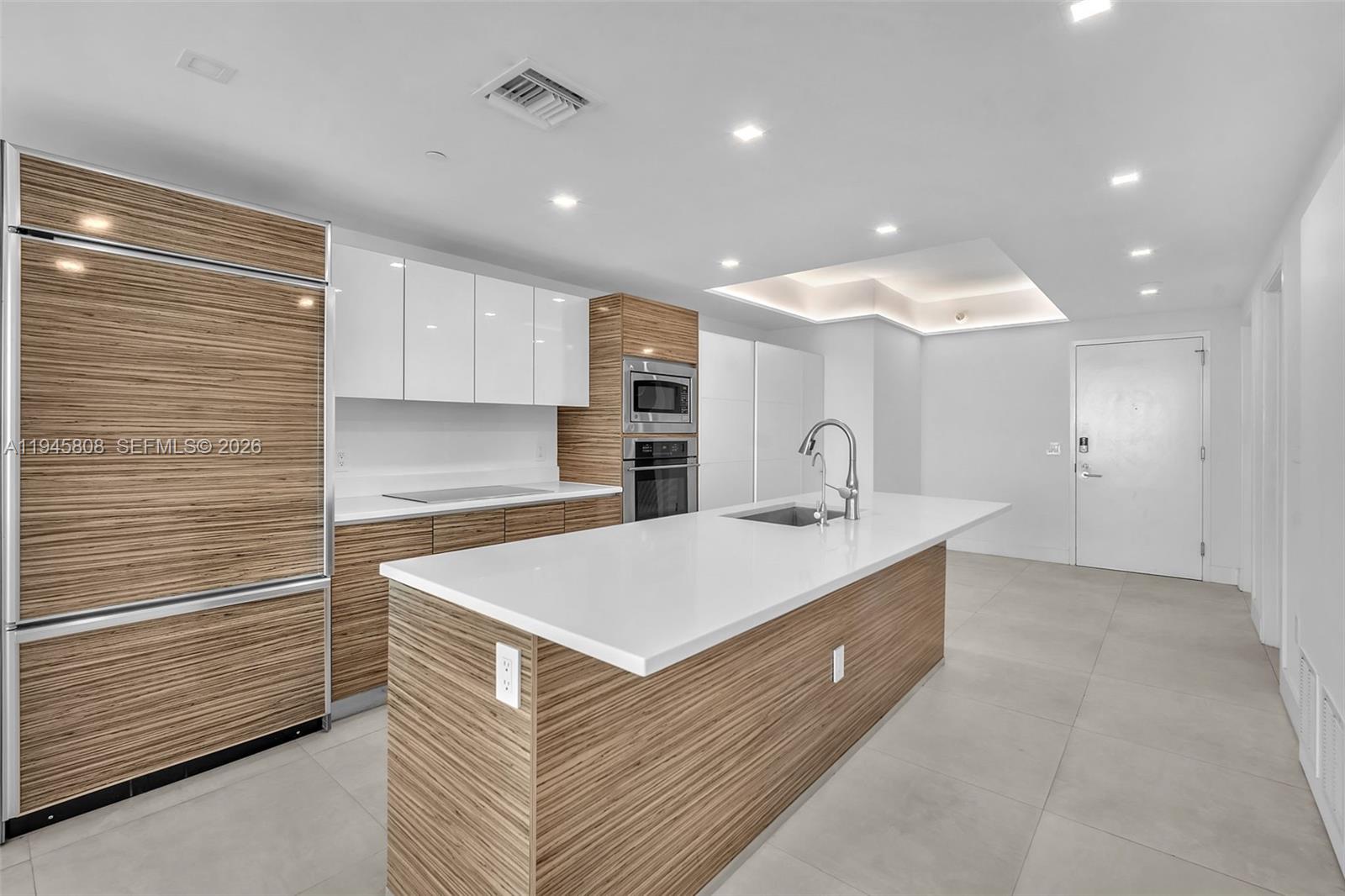 460 NE 28th St #2607, Miami FL 33137