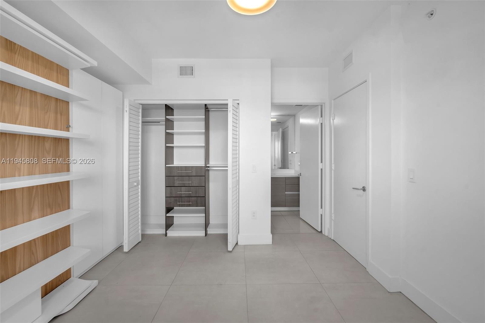 460 NE 28th St #2607, Miami FL 33137
