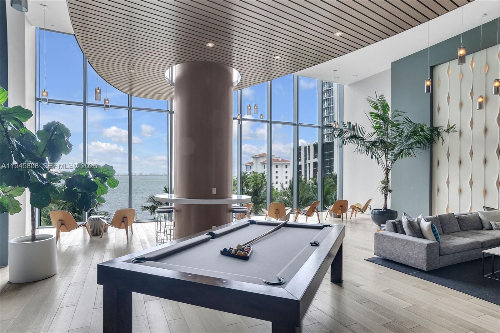 460 NE 28th St #2607, Miami FL 33137