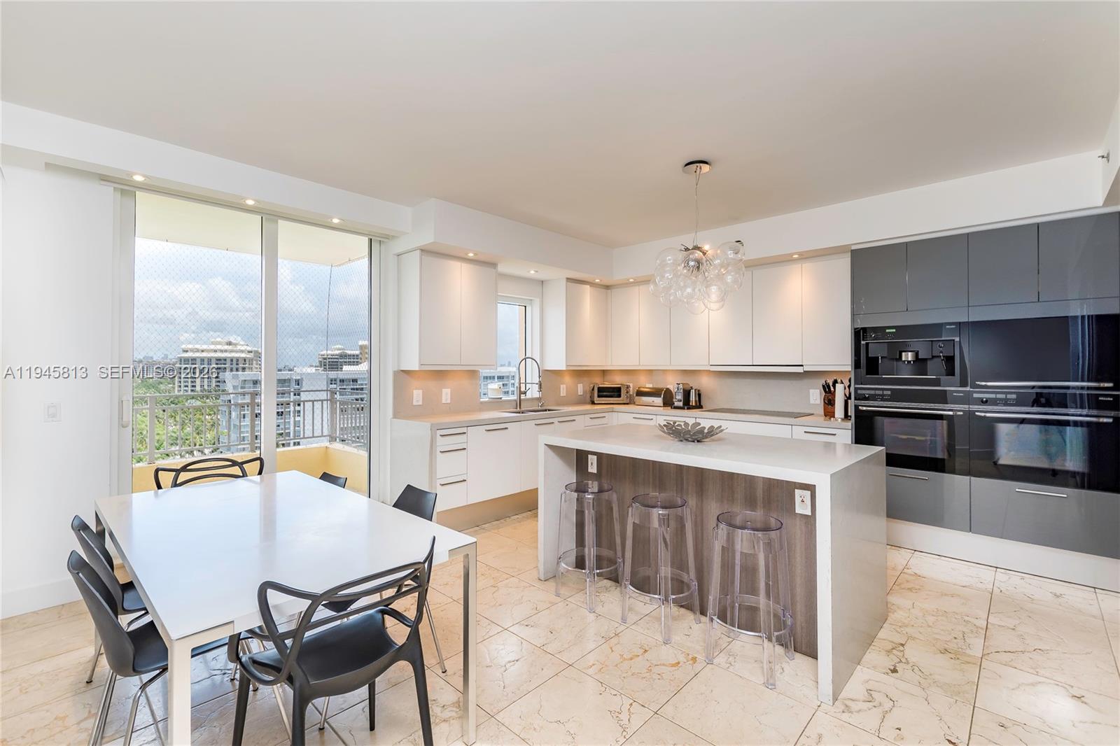 791 Crandon Blvd #1005, Key Biscayne FL 33149