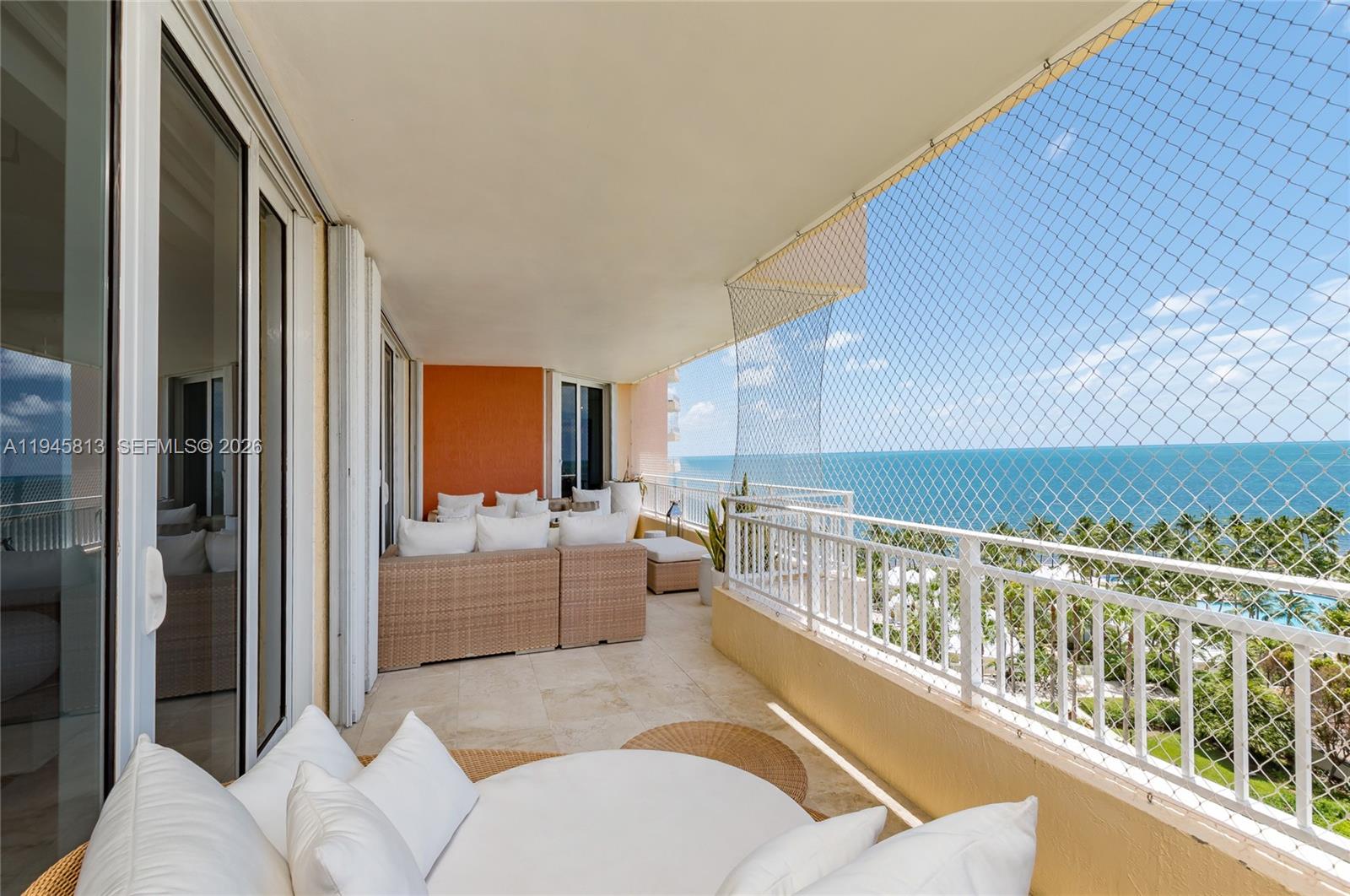 791 Crandon Blvd #1005, Key Biscayne FL 33149