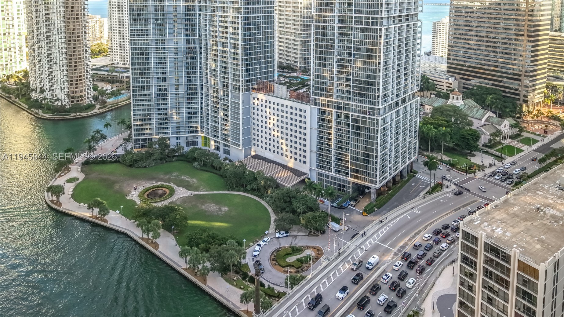 475 Brickell Ave #4215, Miami FL 33131