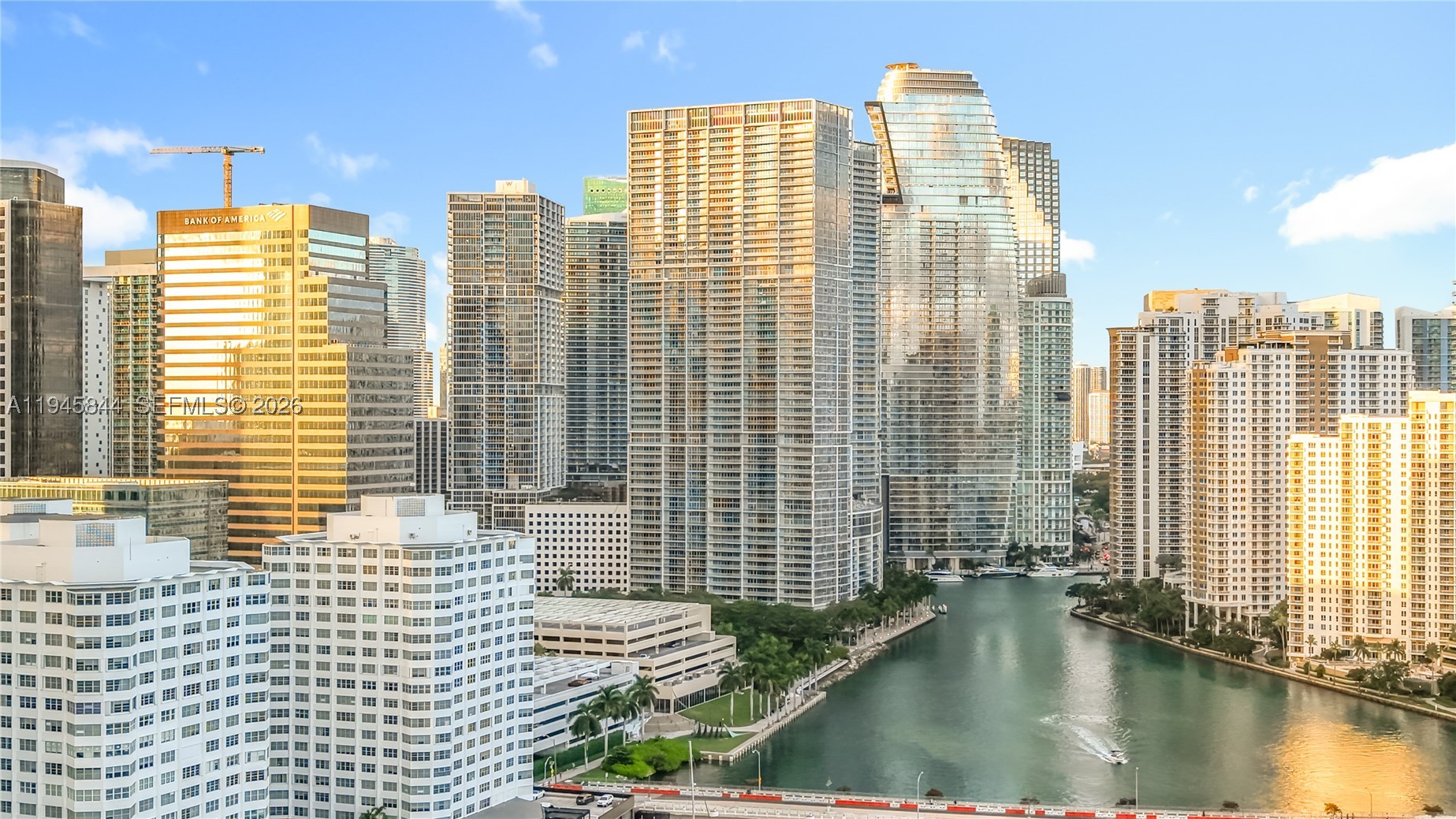 475 Brickell Ave #4215, Miami FL 33131