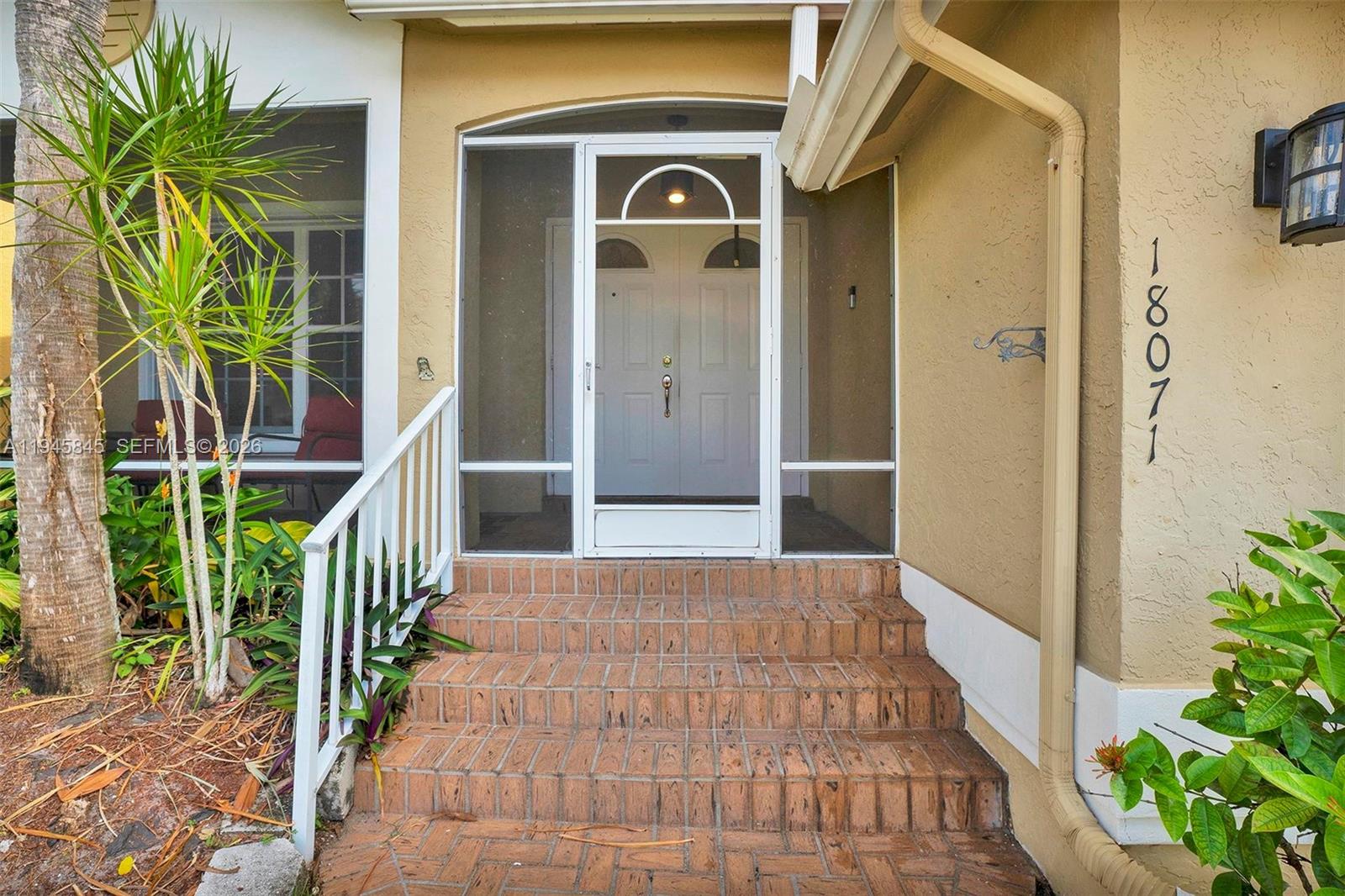 18071 Clear Brook Cir, Boca Raton FL 33498