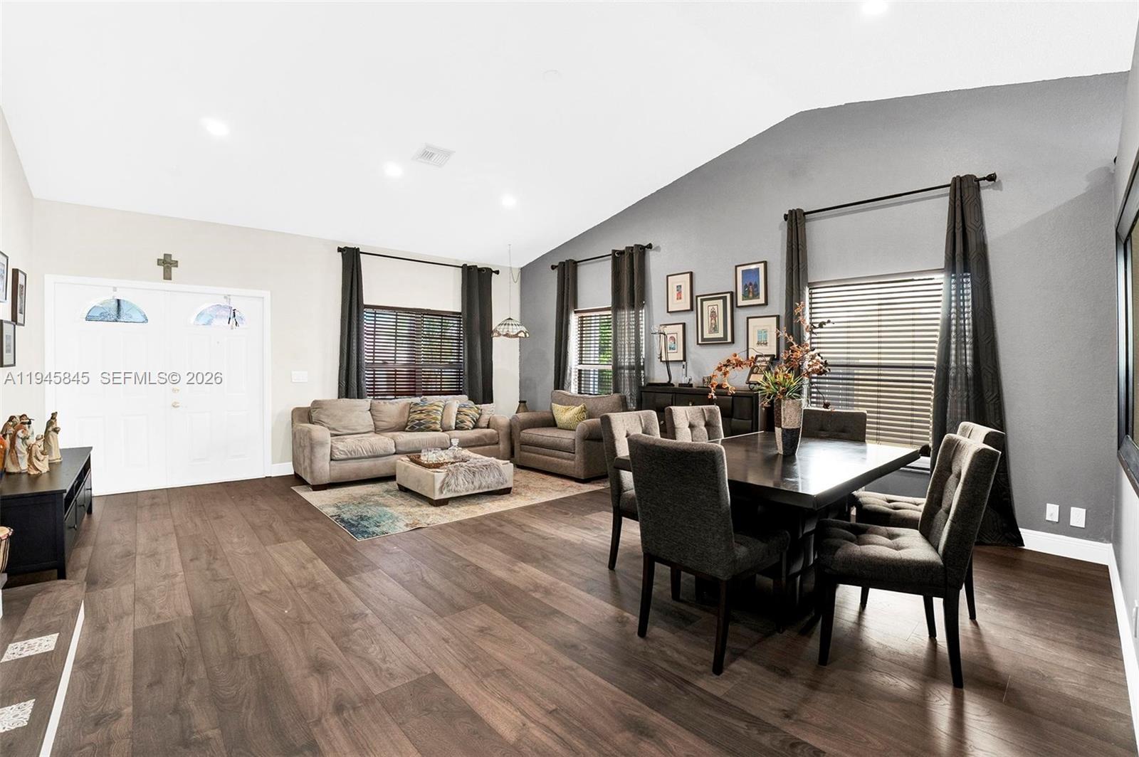 18071 Clear Brook Cir, Boca Raton FL 33498