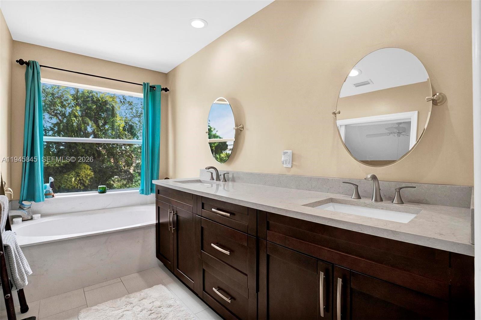 18071 Clear Brook Cir, Boca Raton FL 33498
