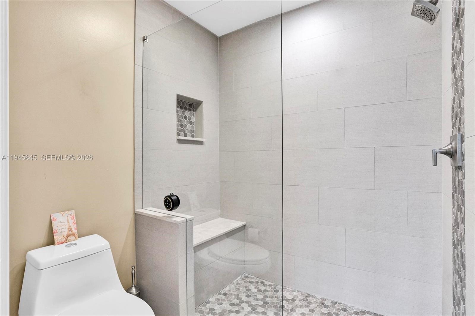 18071 Clear Brook Cir, Boca Raton FL 33498