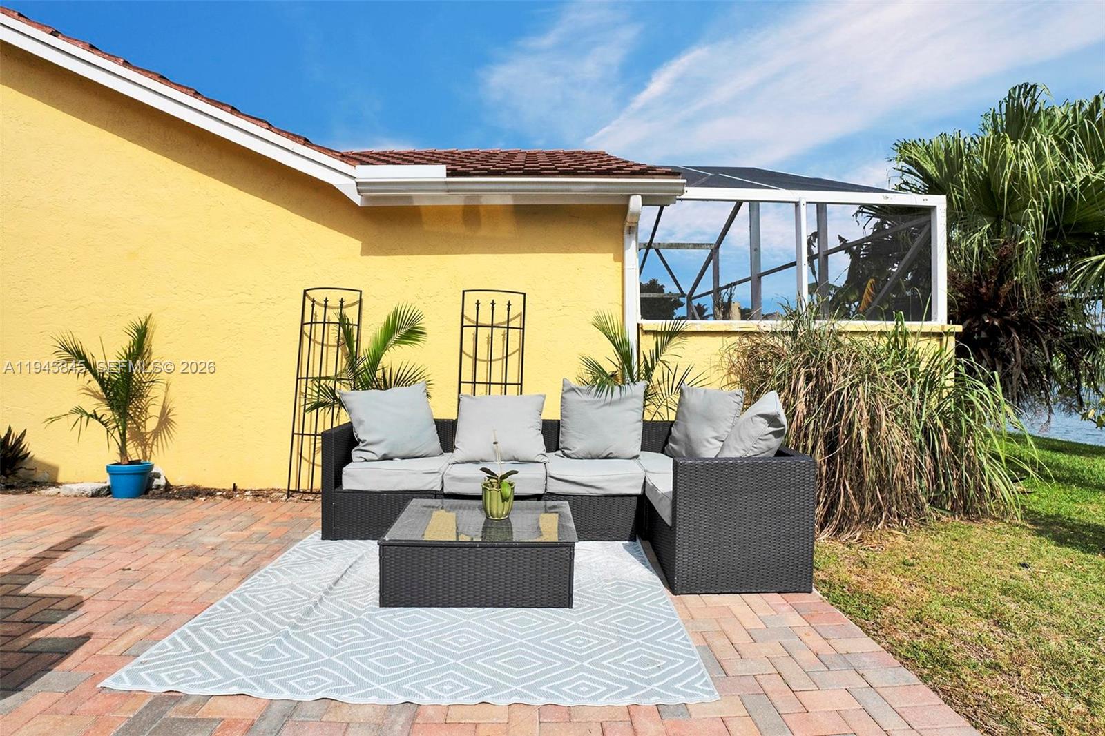 18071 Clear Brook Cir, Boca Raton FL 33498