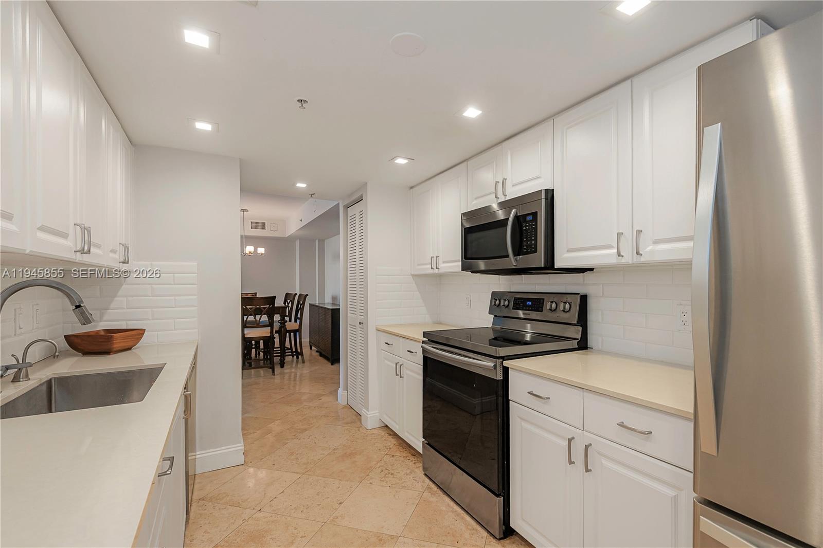 90 Alton Rd #301, Miami Beach FL 33139