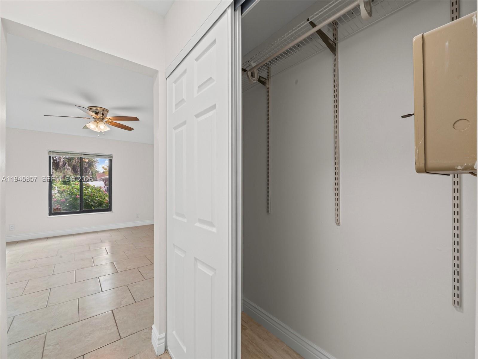 10251 NW 39th Ct, Coral Springs FL 33065