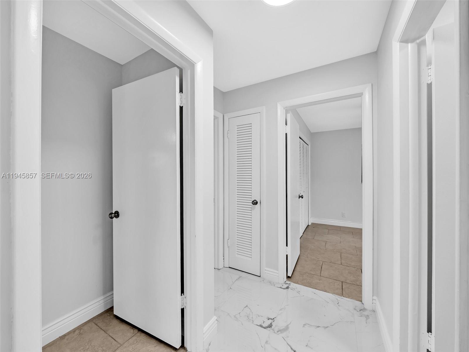10251 NW 39th Ct, Coral Springs FL 33065