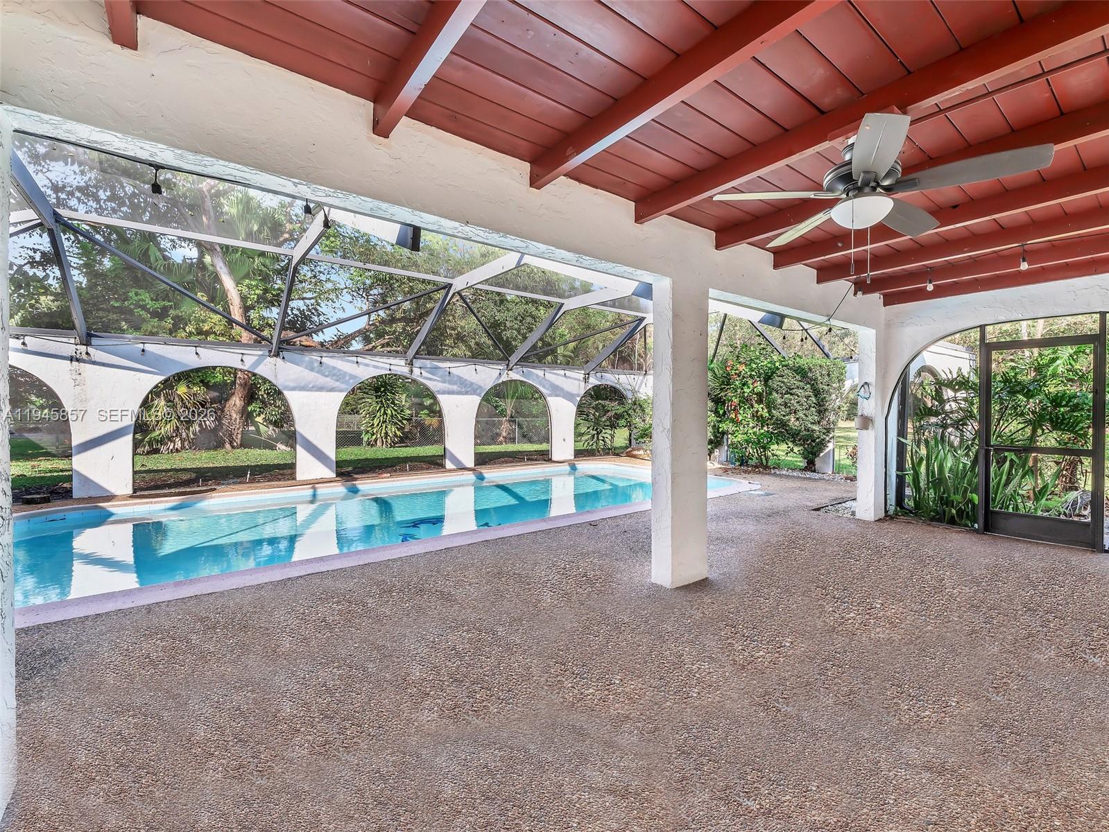 10251 NW 39th Ct, Coral Springs FL 33065