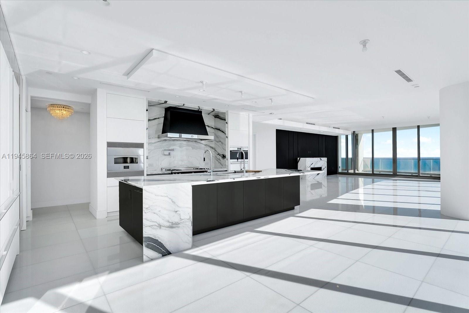 17975 Collins Ave #N1801, Sunny Isles Beach FL 33160